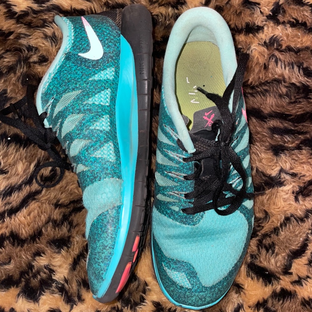 Nike shoes